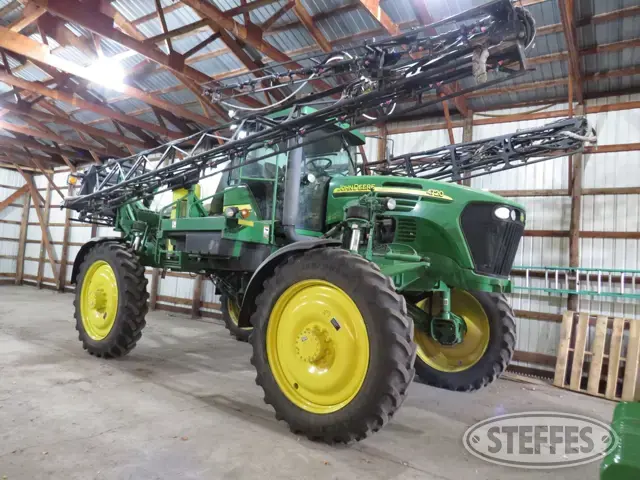 2005 John Deere 4720