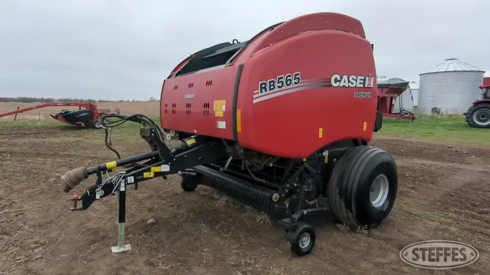 2020 Case IH RB565 Premium Round Baler