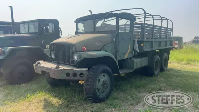1952 GMC M211