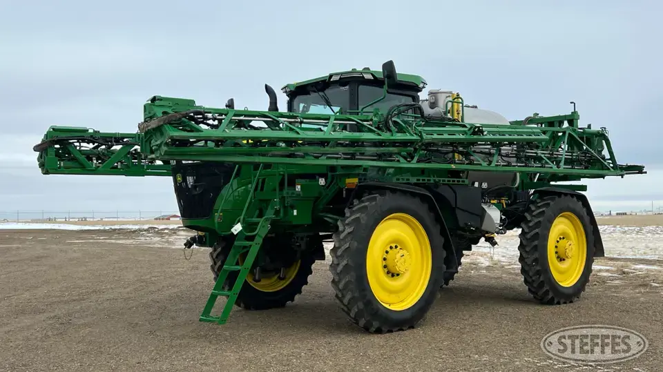 2023 John Deere 616R Self-Propelled Sprayer
