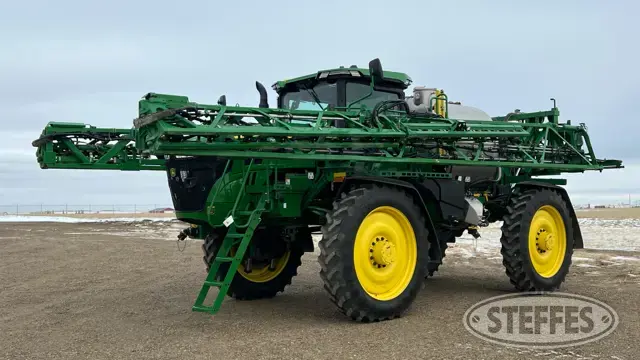 2023 John Deere 616R