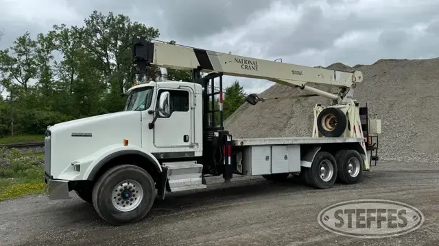 National 600E2 on 2009 Kenworth T800