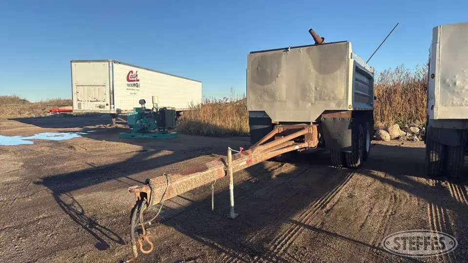 1993 J-Craft Pup Trailer