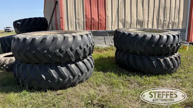 (4) Firestone 520/85R38 tires