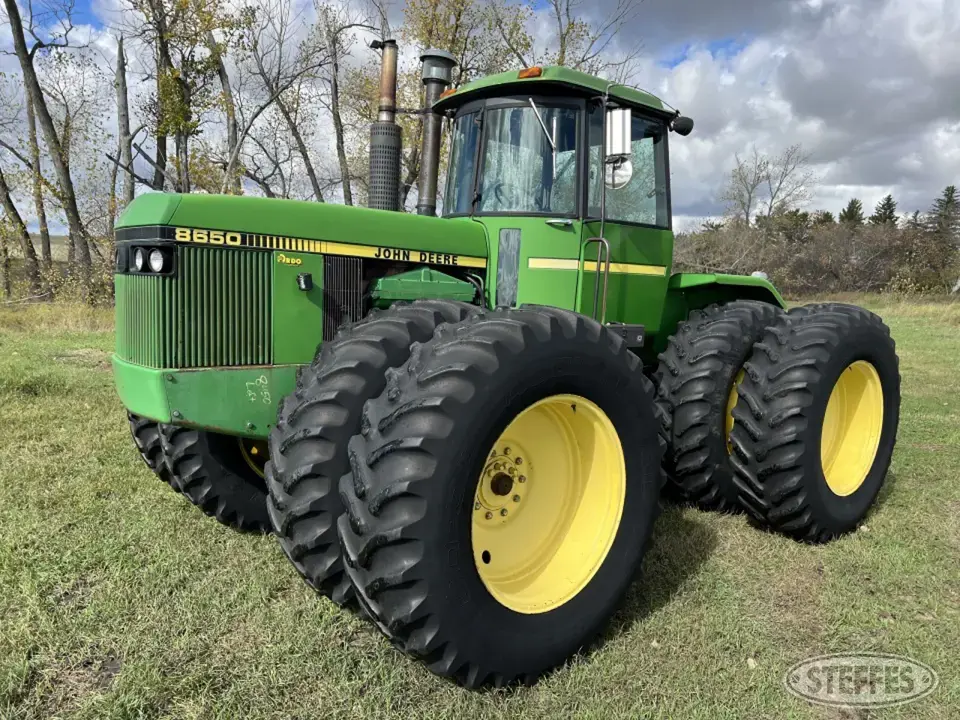 1983 John Deere 8650 4WD Tractor