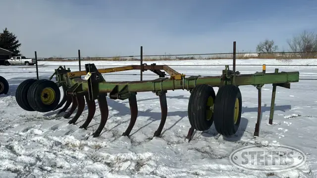 John Deere 900