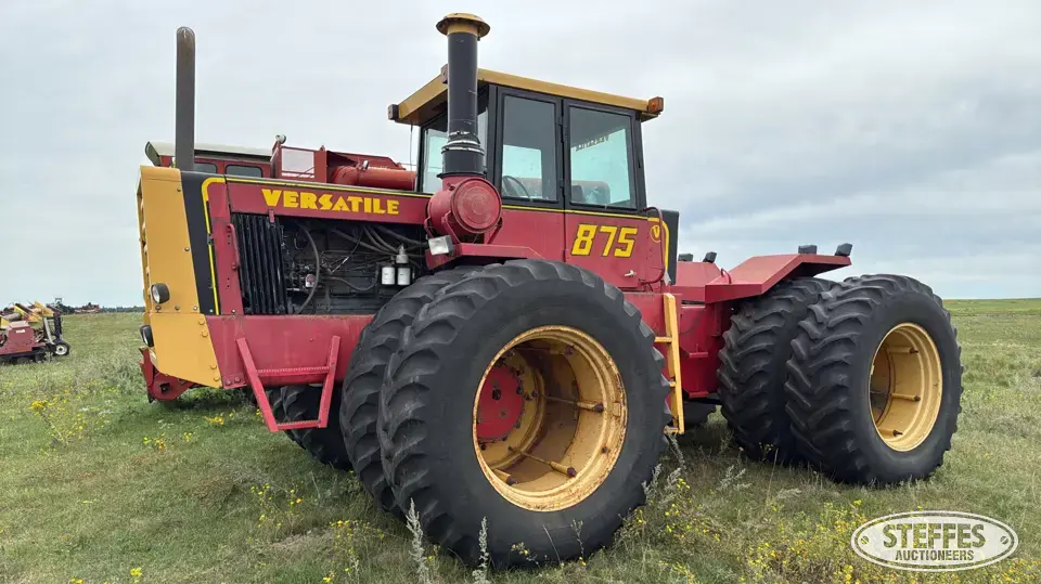 1979 Versatile 875 4WD Tractor