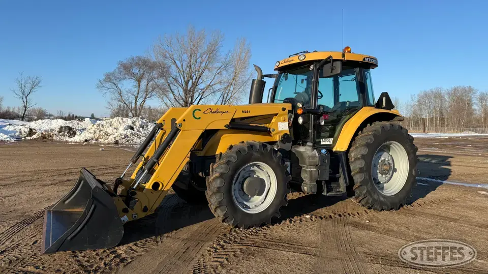 2013 Challenger MT535D MFWD Tractor
