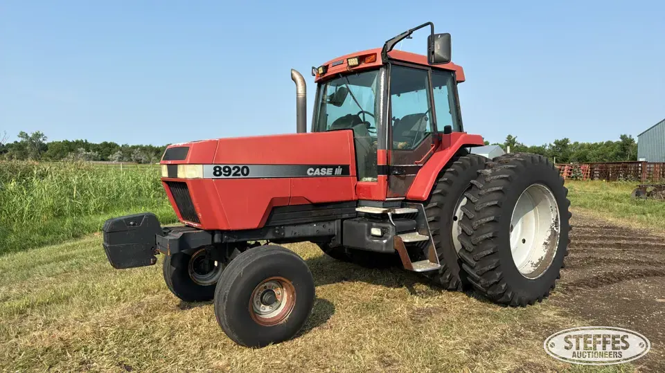1998 Case IH 8920 2WD Tractor