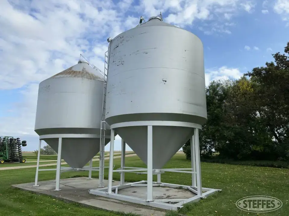 Stor-King Hopper Bin