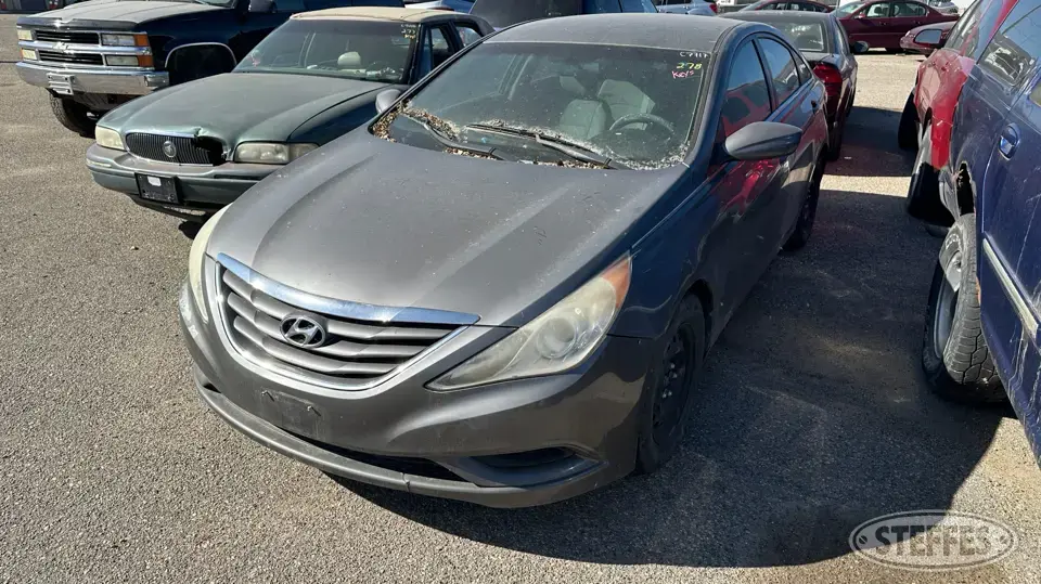 2011 Hyundai Sonata GLS Car