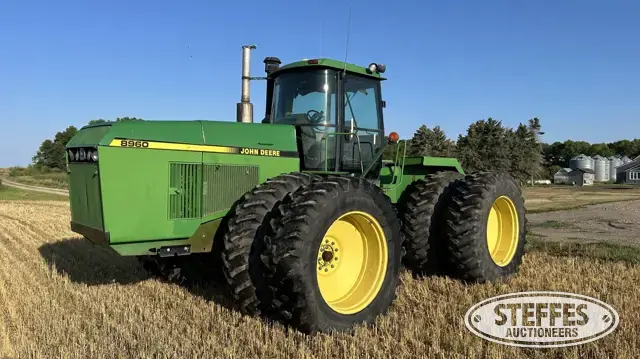 1992 John Deere 8960