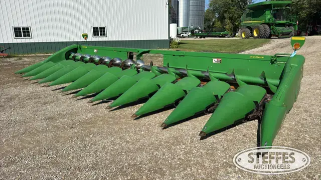 John Deere 612C