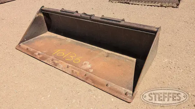 Deere C84