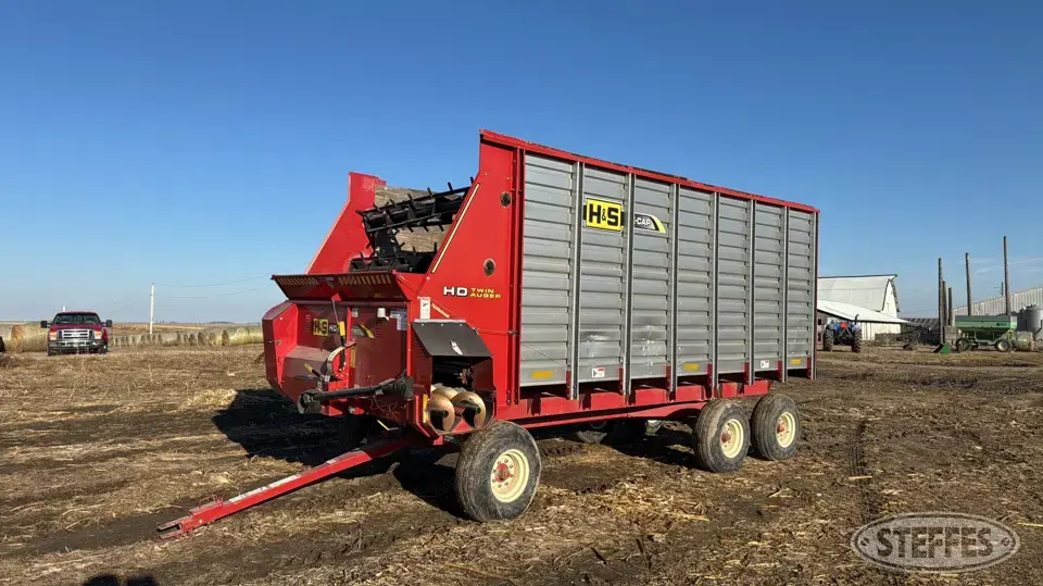 H&S Twin Auger HD Forage Wagon
