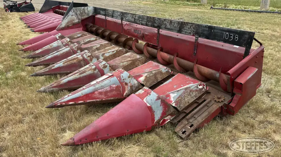 Case IH 1083 Corn Head