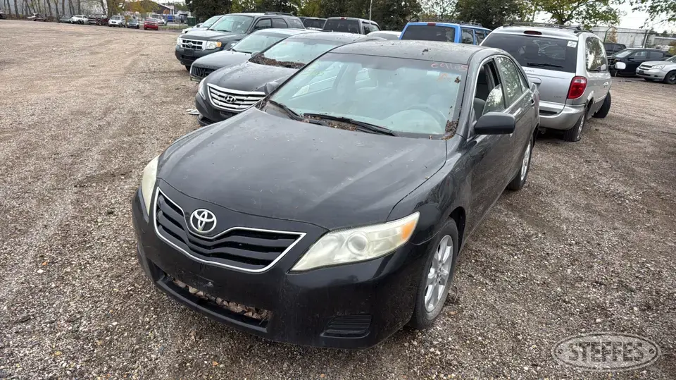 2011 Toyota Camry LE Car