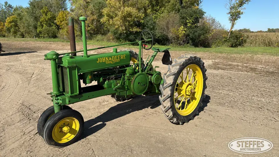 1936 John Deere B Collectible Tractor