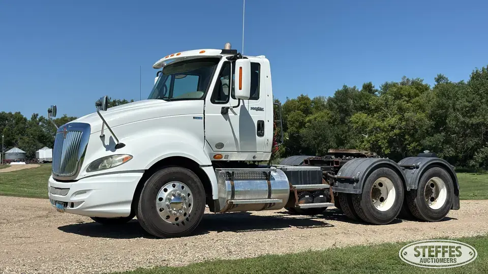 2011 International ProStar Premium Conventional Truck without Sleeper
