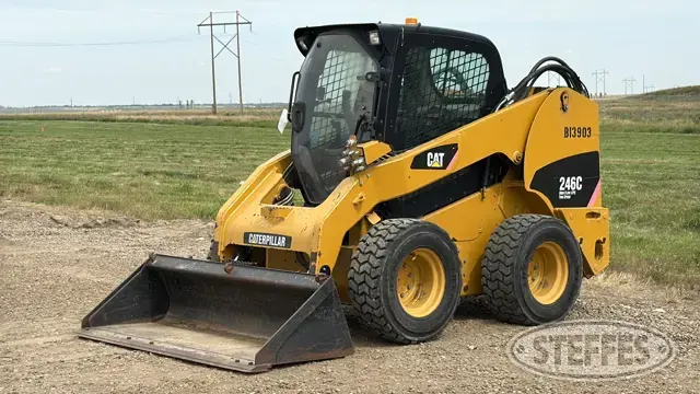 2011 CAT 246C