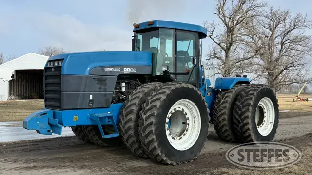 1997 New Holland 9882