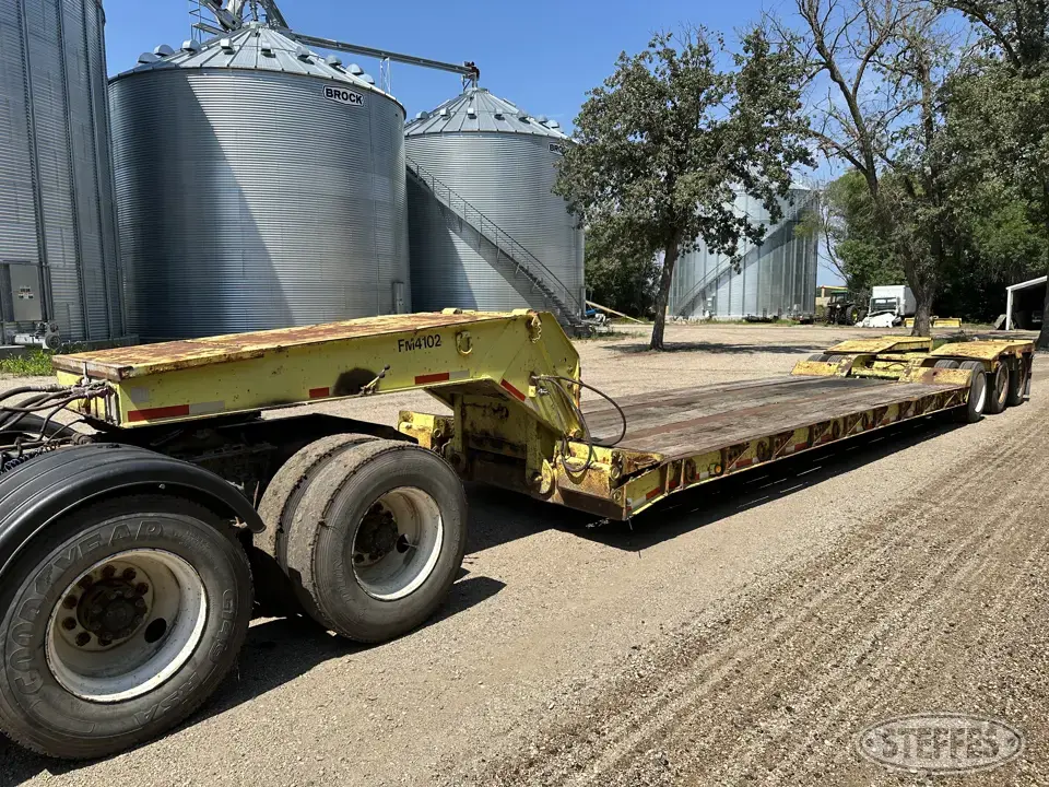 1988 Talbert 3DW-40SA-HRG-1-T1 Ag-Combine-Sprayer Trailer