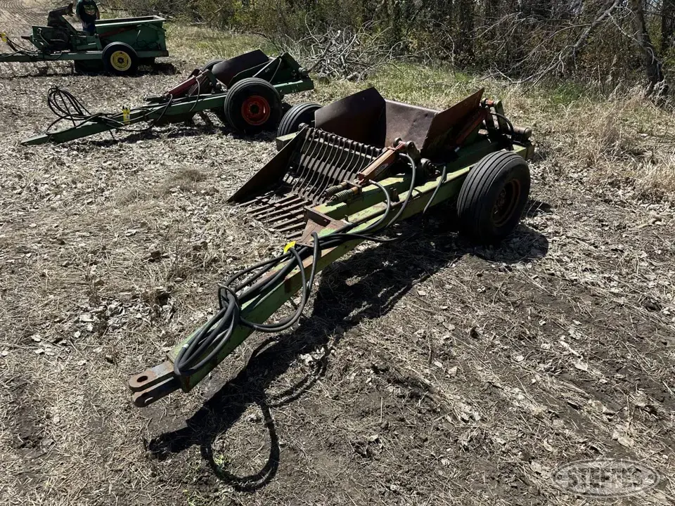 Crown 400 Rock Picker