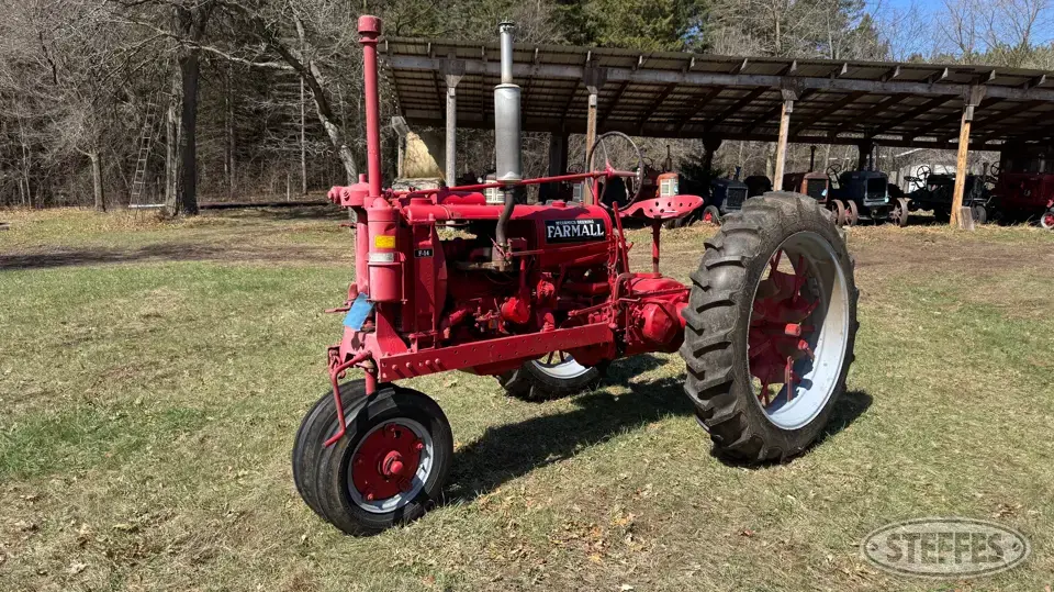 1939 Farmall F-14 Collectible Tractor
