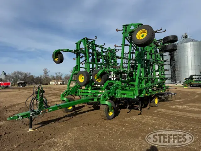 2022 John Deere 2230FH