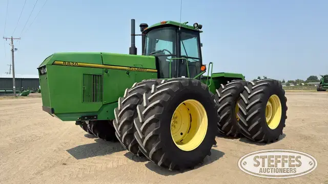 1996 John Deere 8870