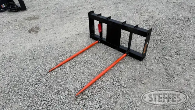 Pabreak bale spear