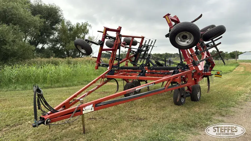 2013 Case IH PTX300 Chisel Plow
