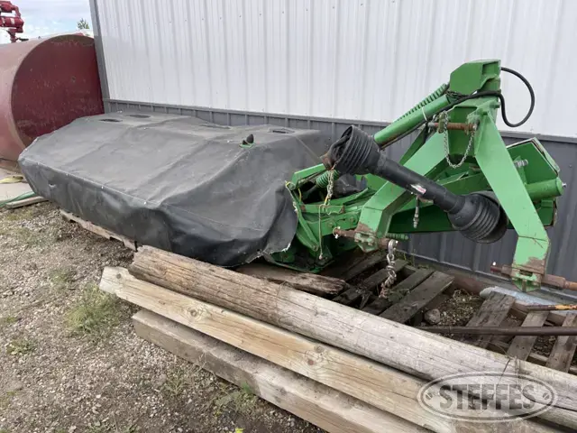John Deere 275