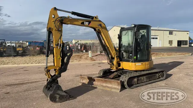 2014 CAT 305.5E CR