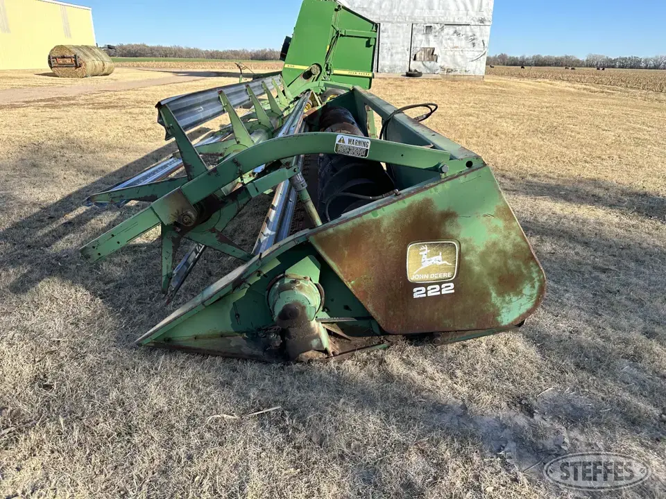 John Deere 222 Rigid Head