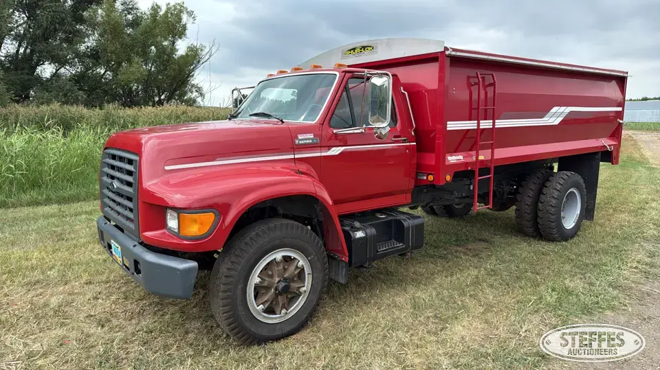 1997 Ford F-700 Grain Truck