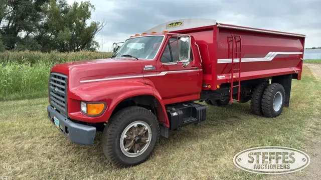 1997 Ford F-700