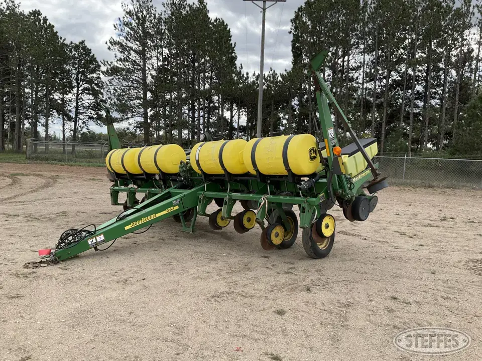John Deere 1750 Less Than 12 Row Planter