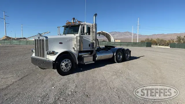 2009 Peterbilt 388