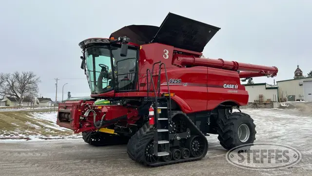 2022 Case IH 8250
