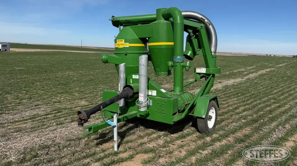Walinga Agri-Vac 6614 Pneumatic Grain Equipment