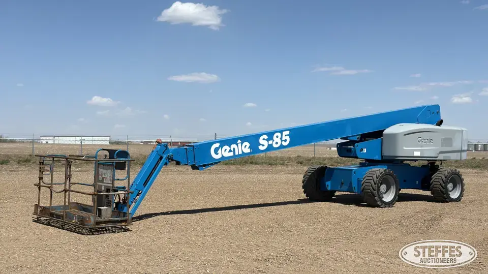 2014 Genie S-85 Boom Lift