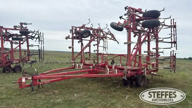 Wil-Rich field cultivator