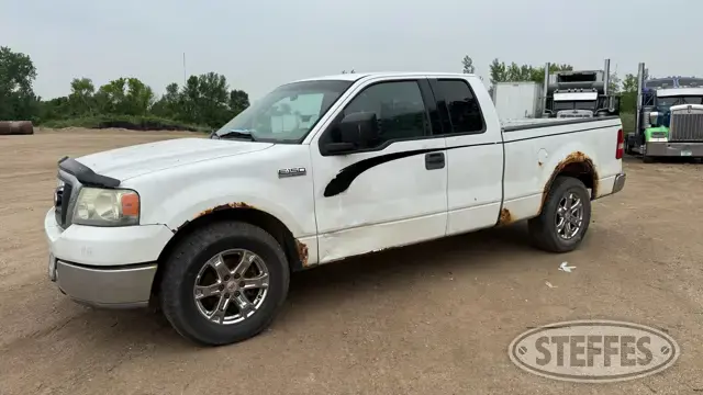 2004 Ford F-150 XL