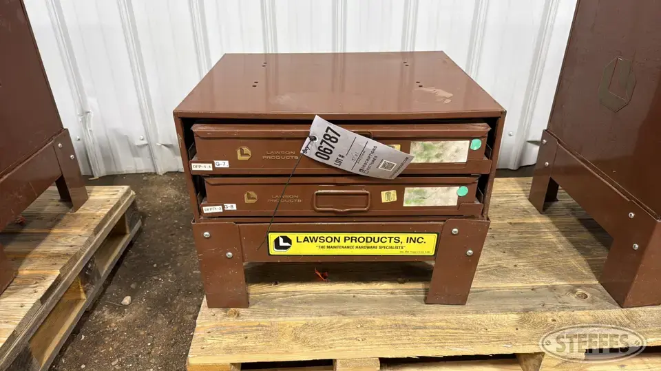 Lawson Products Storage and Bench