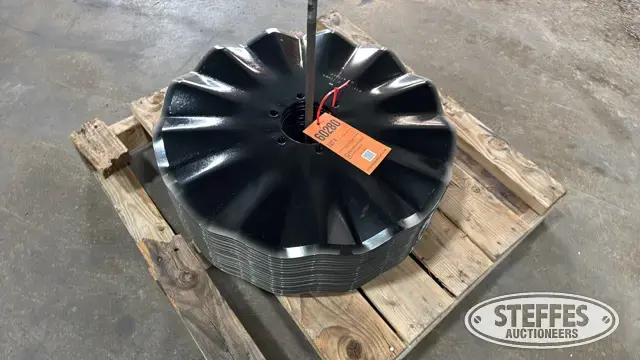 (20) 24" Wavy coulters