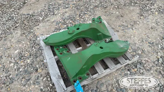 John Deere loader mounts