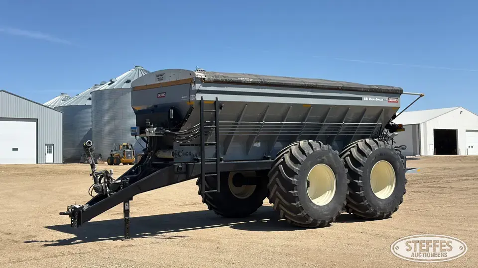 2023 Salford BBI MagnaSpread Plus Pull-Type Dry Spreader