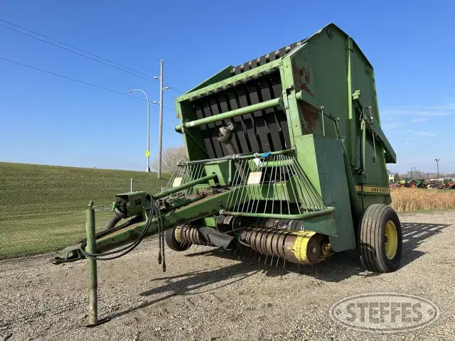 1980 John Deere 510