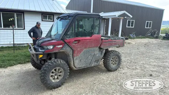 2024 Can-Am Defender HD10 Limited